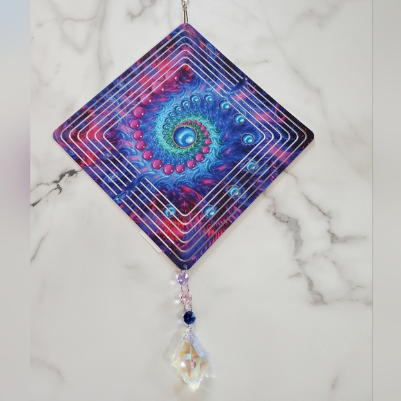 Psychedelic Pattern Double sided 3D Wind Spinner - Picture 3 of 9